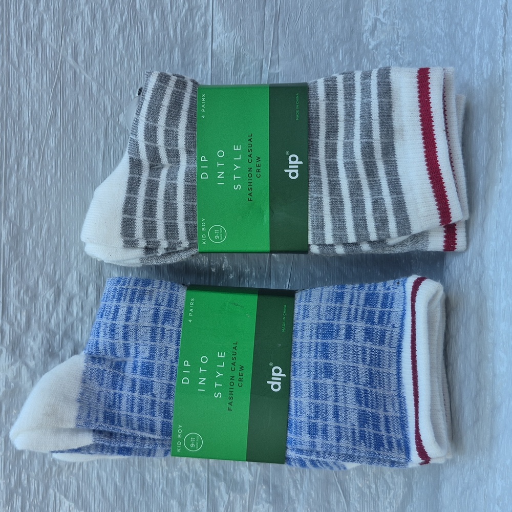 Dip Boy's Casual Crew Socks 4 Blue and 4 Gray Pairs Size 9-11 Boys Shoe Size